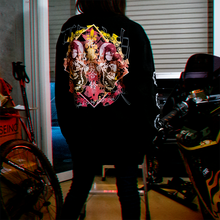 画像をギャラリービューアに読み込む, 邪神ちゃんドロップキック</br>【花園 ゆりね】スウェット body:BLK</br>ポーチ&ステッカー付き